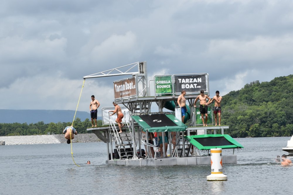 Rope Swing Jungle Float 1